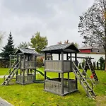 Brivibas - West / East, Free Privat Parking, Free Wifi, Self Check-in
