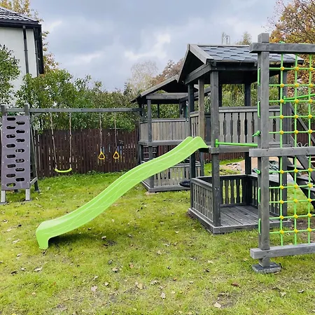 Brivibas - West / East, Free Privat Parking, Free Wifi, Self Check-in