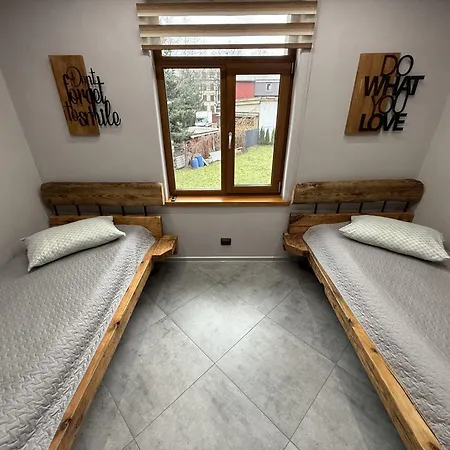 Brivibas - West / East, Free Privat Parking, Free Wifi, Self Check-in Riga