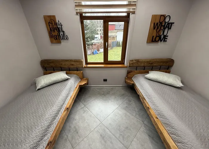 Brivibas - West / East, Free Privat Parking, Free Wifi, Self Check-in Рига