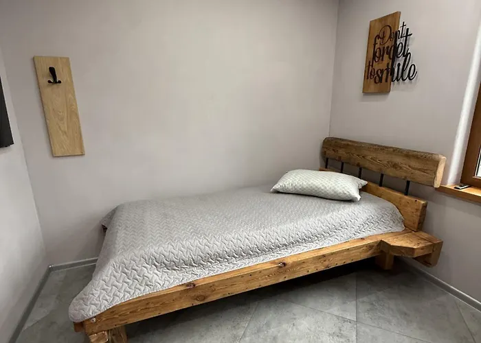 Brivibas - West / East, Free Privat Parking, Free Wifi, Self Check-in * Рига