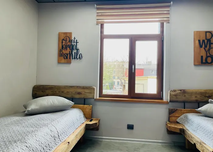 Dzīvoklis Brivibas - West / East, Free Privat Parking, Free Wifi, Self Check-in