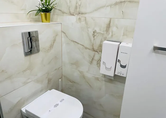 Brivibas - West / East, Free Privat Parking, Free Wifi, Self Check-in Dzīvoklis Riga