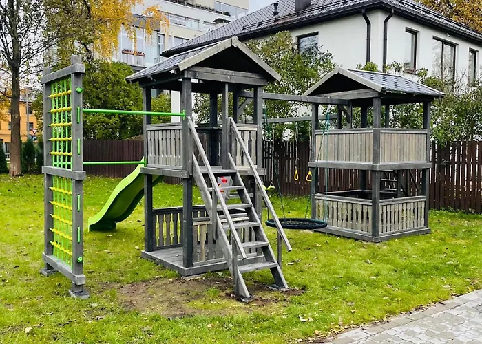 Brivibas - West / East, Free Privat Parking, Free Wifi, Self Check-in Dzīvoklis Riga