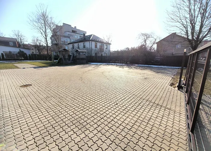 Brivibas - West / East, Free Privat Parking, Free Wifi, Self Check-in Dzīvoklis Riga