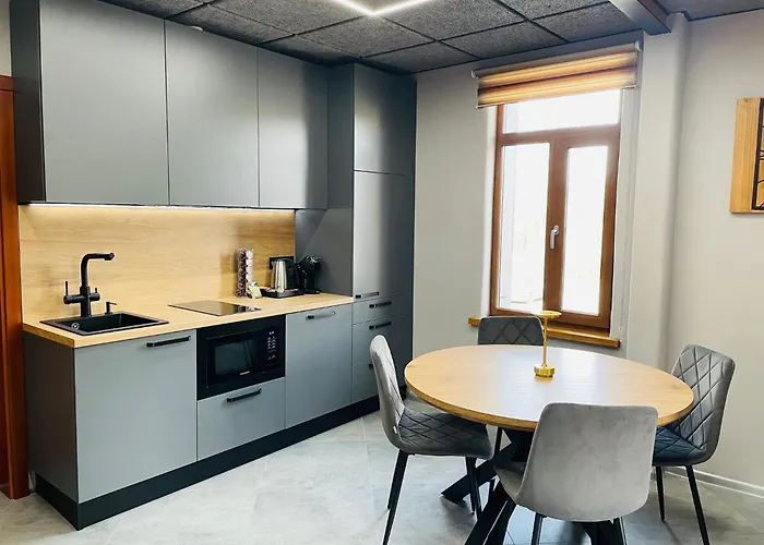 Brivibas - West / East, Free Privat Parking, Free Wifi, Self Check-in Διαμέρισμα Ρίγα