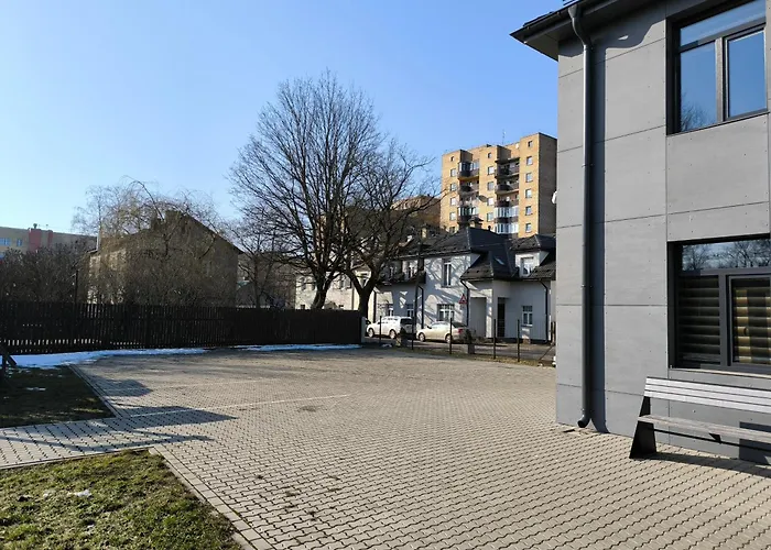 Brivibas - West / East, Free Privat Parking, Free Wifi, Self Check-in * Ρίγα